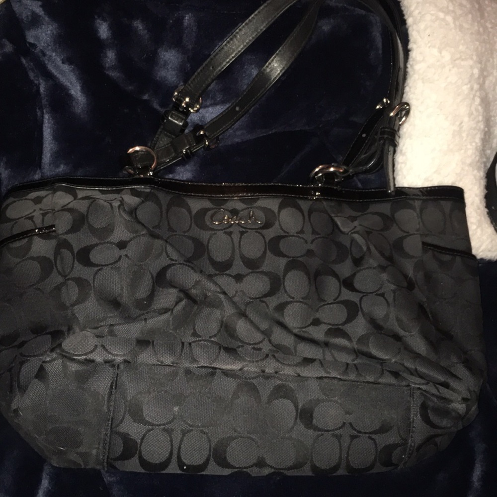 black coach bag